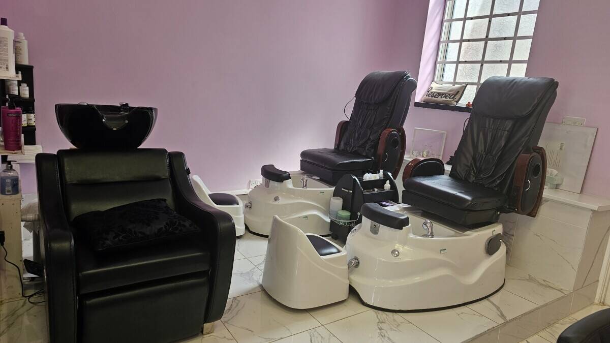 Hair and Beauty Salon for sale in Harrow
