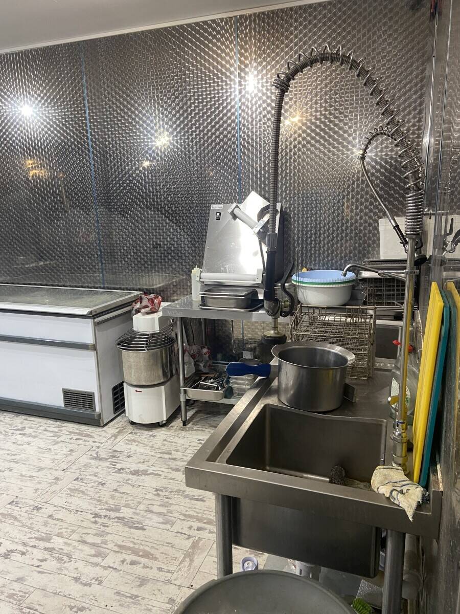 Fast food business for sale