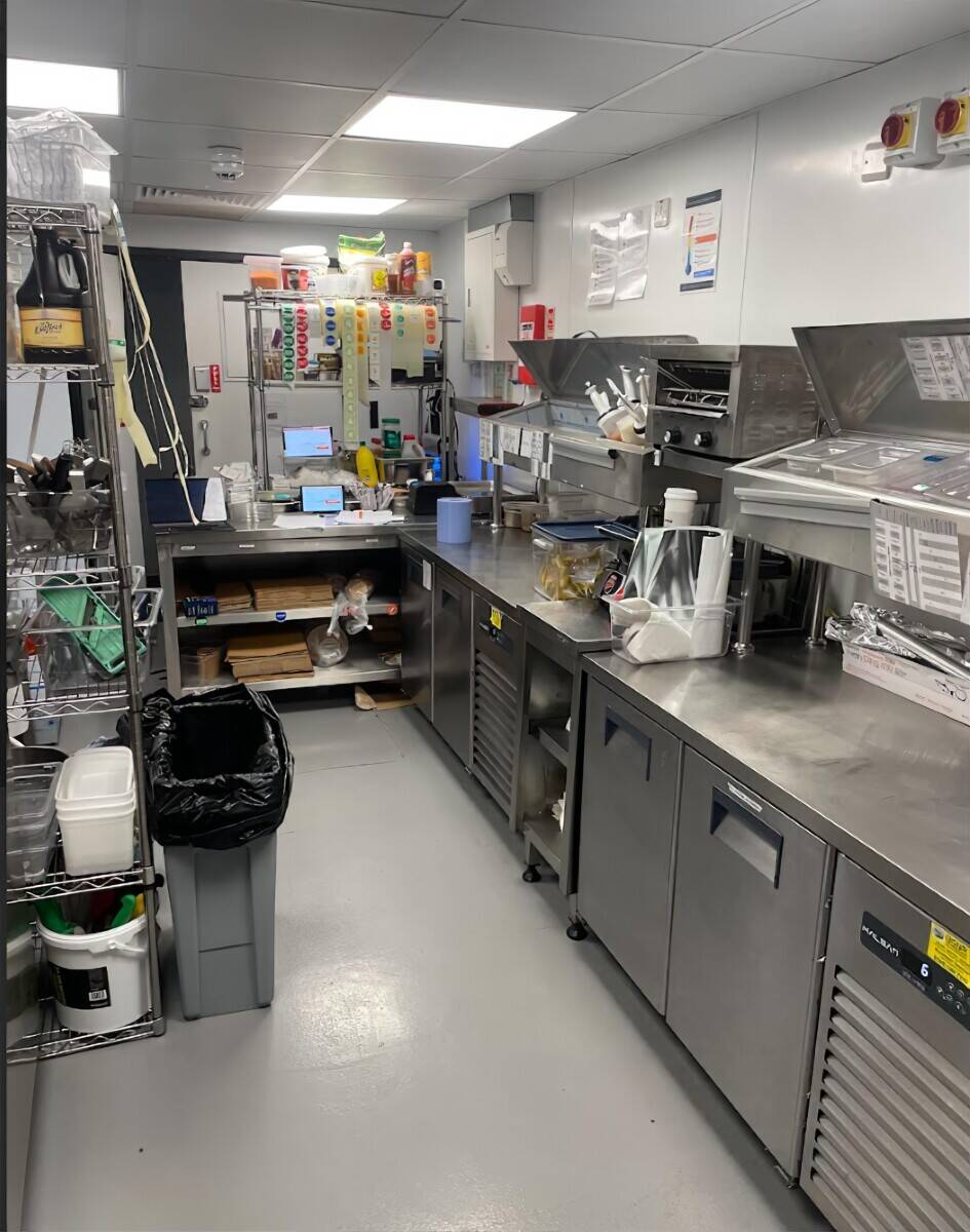Cloud/Dark Kitchen Restaurant for Sale in Colindale Photo 1