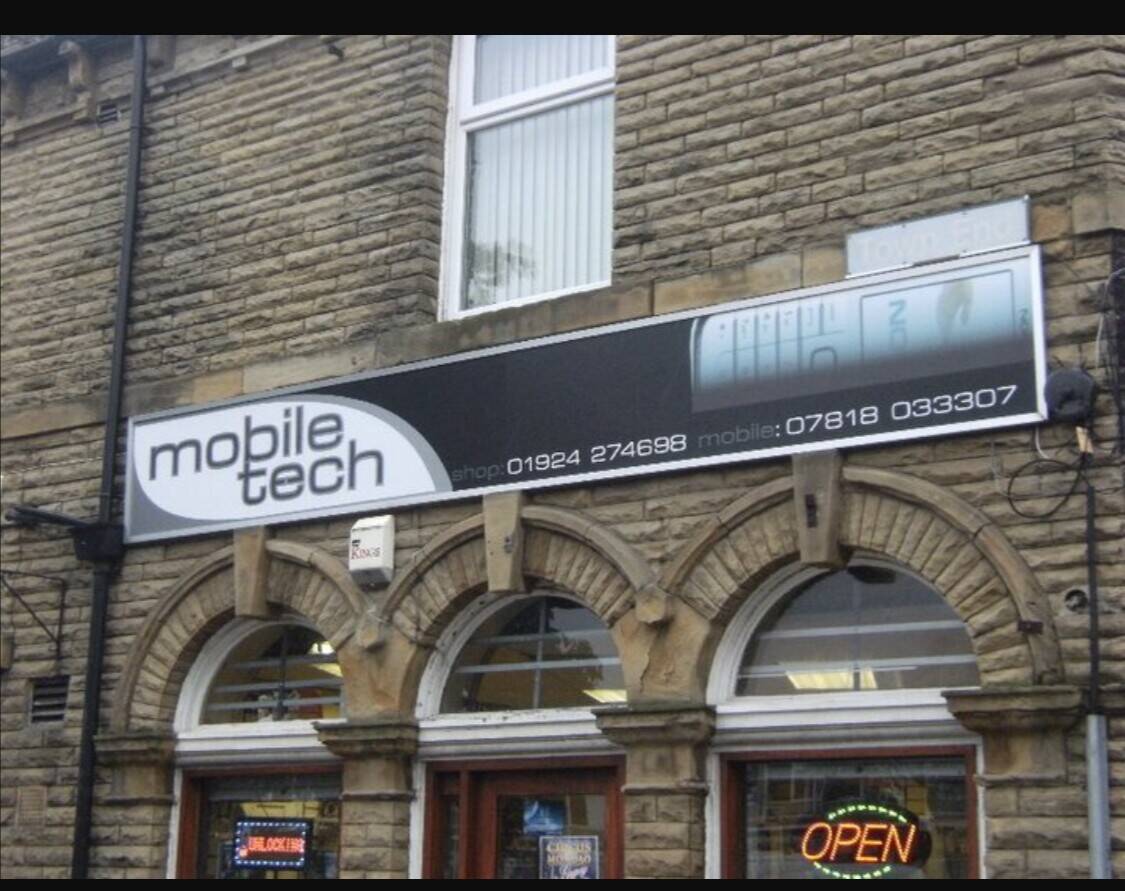 Mobile phone and Repair shop for sale Photo 1