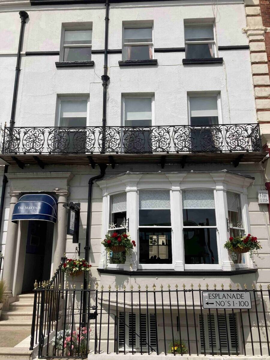 Successful Seaview Guest House in Weymouth For Sale Internal Repairing Lease Photo 1