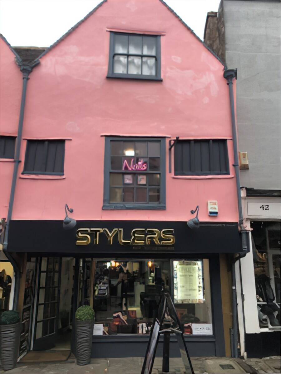 Hairdresser Sale in Canterbury High Street Photo 2