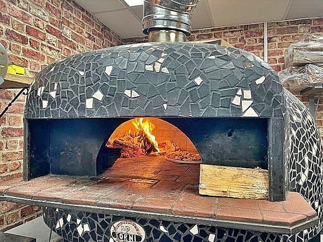 Pizzeria Restaurant for Sale Pizzeria Restaurant for Sale