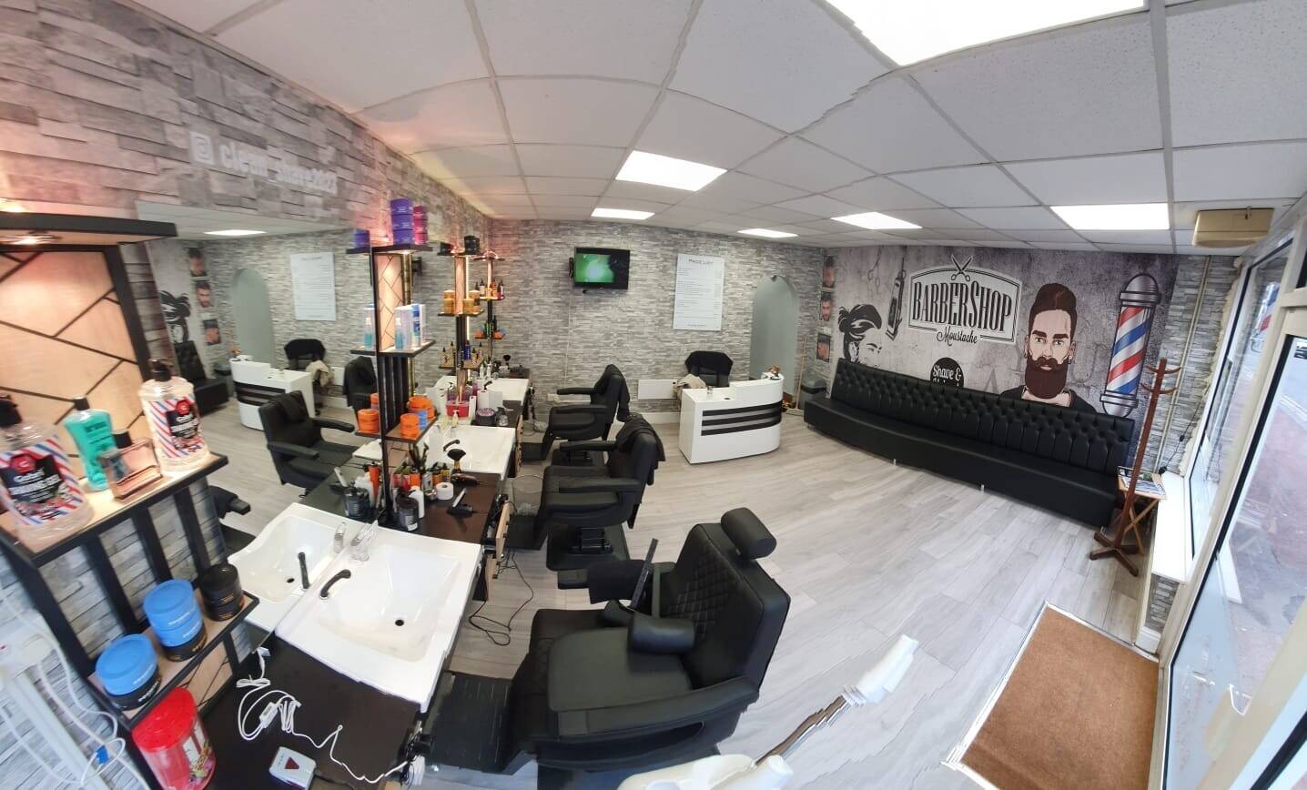 Barber shop for sale in ELLESMERE PORT 