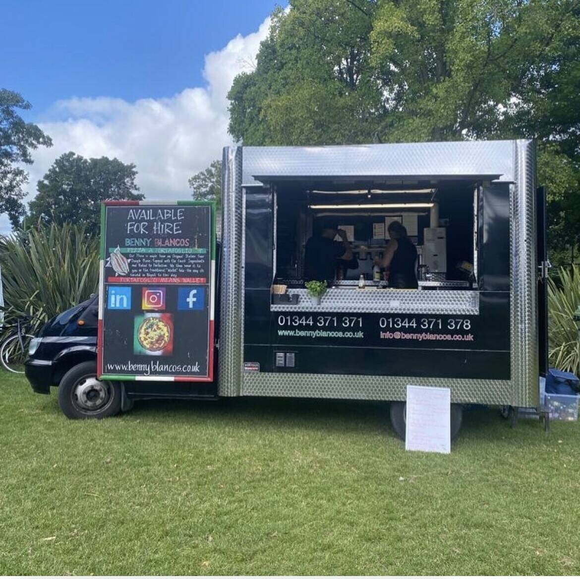 Pizza Mobile catering van