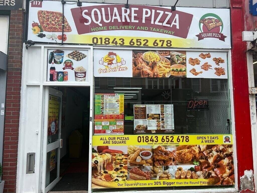 Established Pizza & Takeaway shop for sale in Margate Photo 2