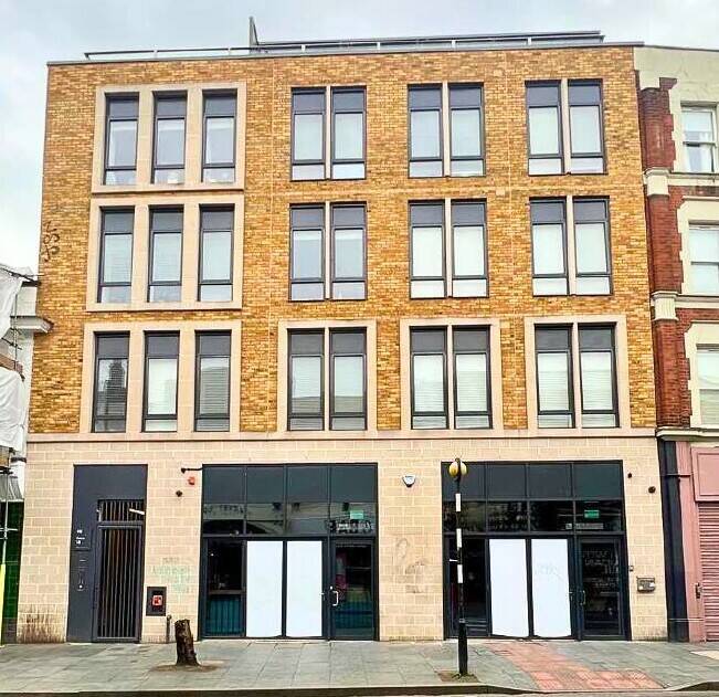 Commercial Space for sale in the heart of Brixton Photo 1