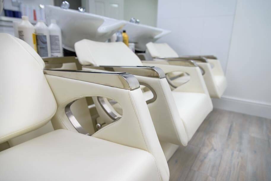 Hair Salon for Sale  For Sale: Modern Hair Salon in a Prime Location in West Bromwich