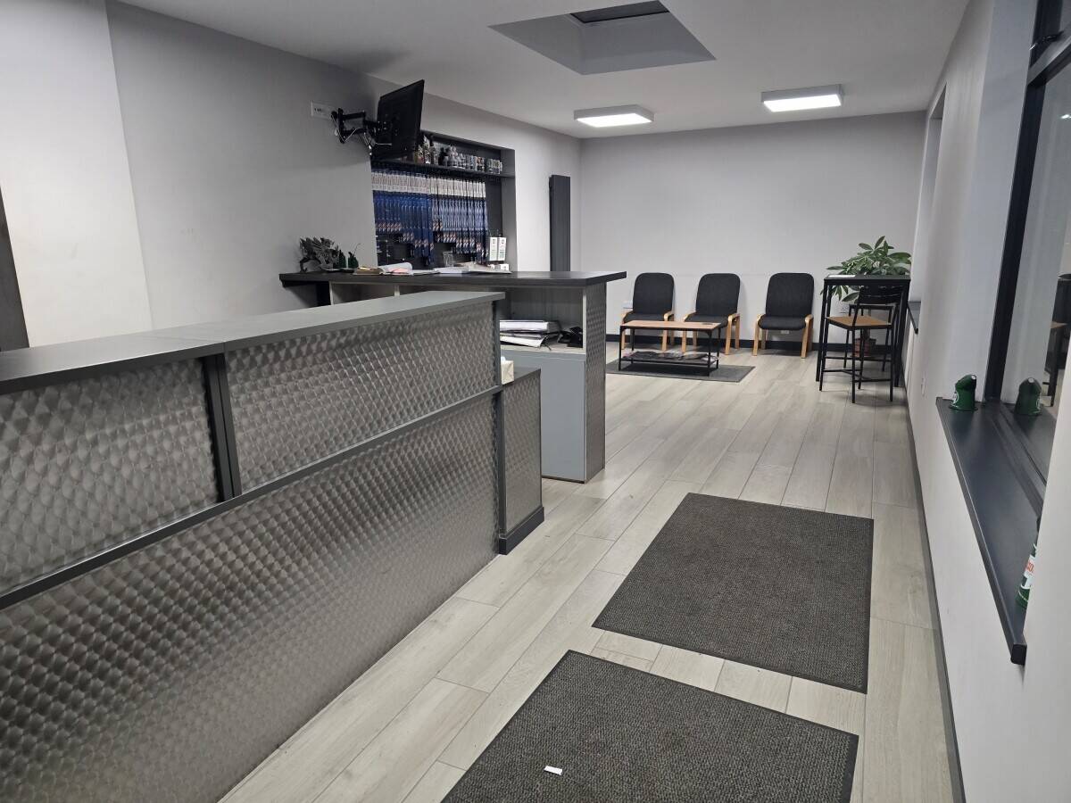 Modern Vehicle repair Garage and MOT station