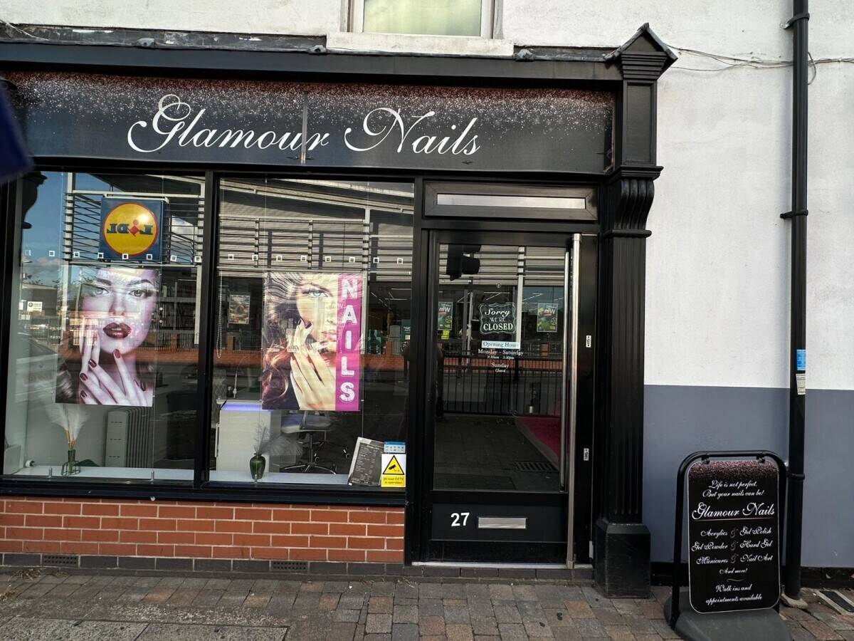 Beauty salon for sale in Burton upon Trent