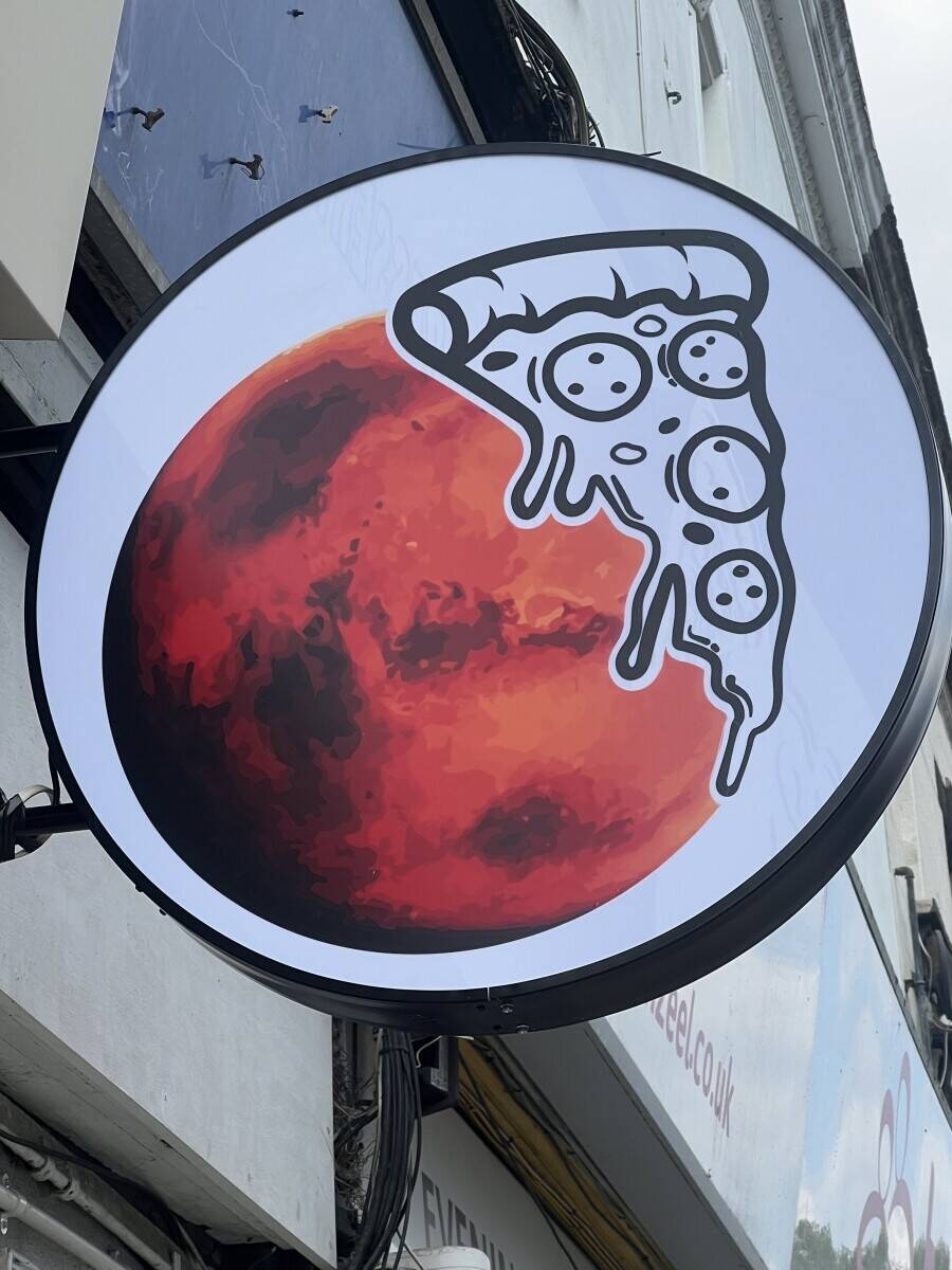 Pizza shop for sale in Canning Town