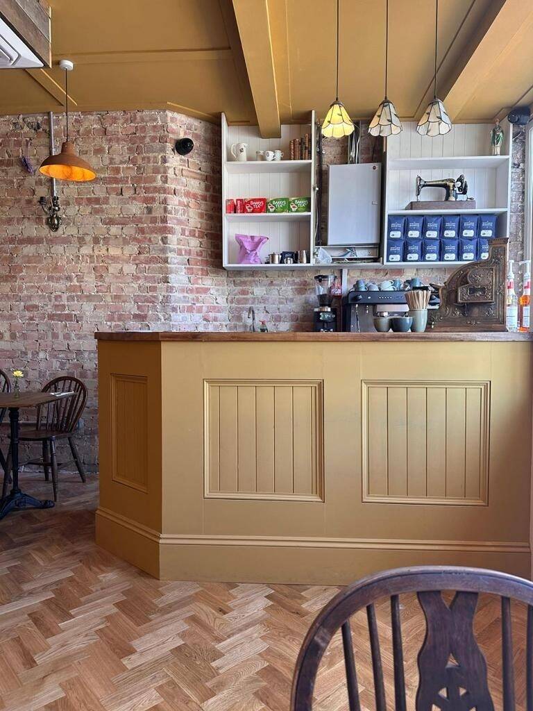 Licenced Cafe for Sale in Wembley Park London Photo 2