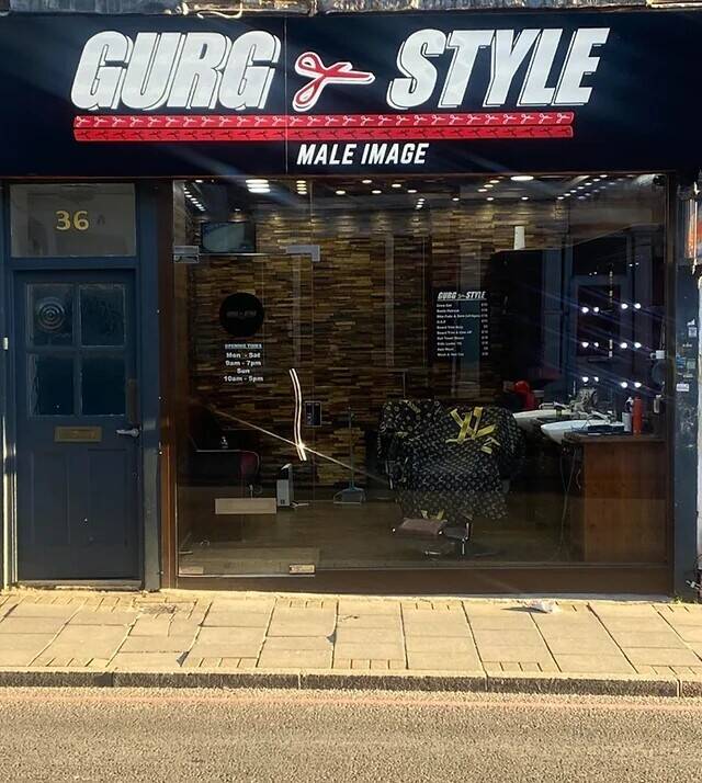 Barber Shop for sale in Tooting Bec Photo 1