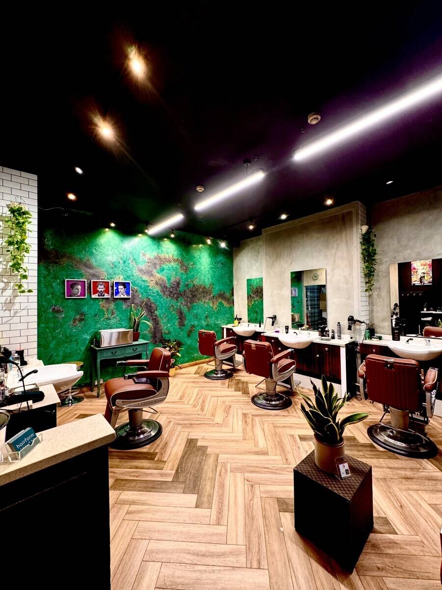 Barber Shop Photo 1