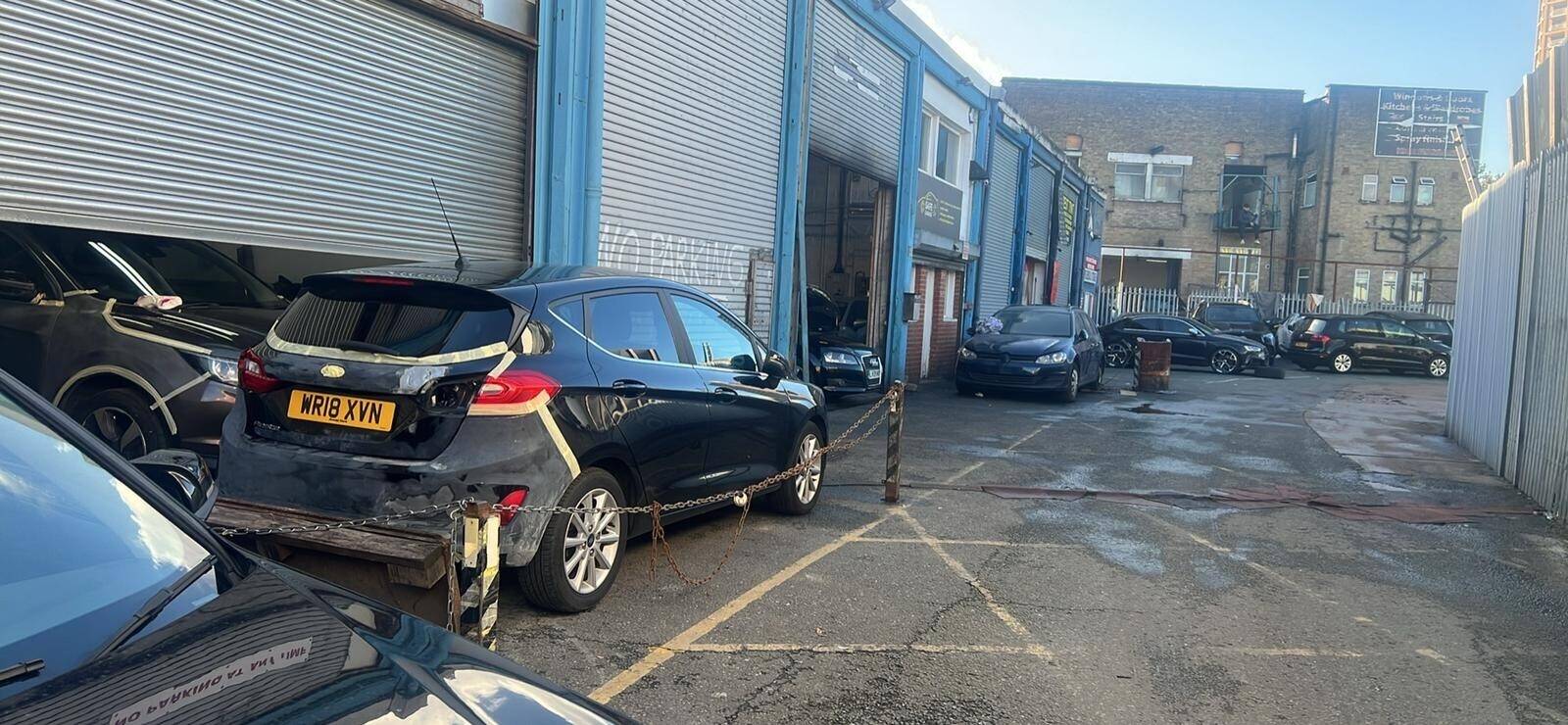 Car mechanical workshop for sale Photo 2