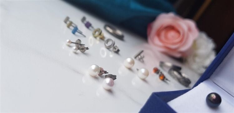 ONLINE RETAILER OF HYPOALLERGENIC JEWELLERY ONLINE RETAILER OF HYPOALLERGENIC JEWELLERY