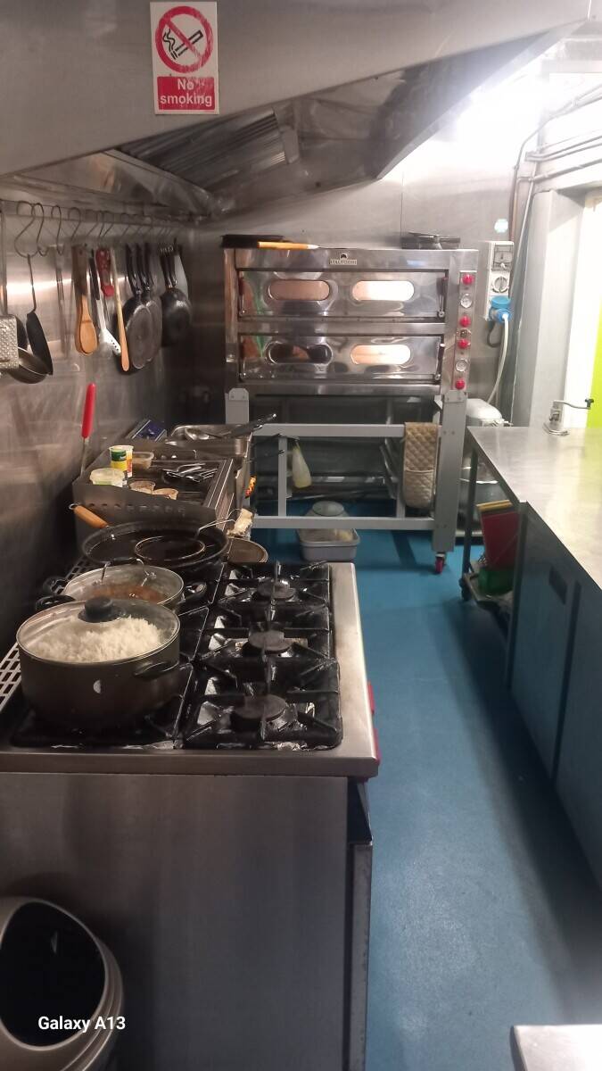 PIZZERIA AND BRAZILIAN TAKEAWAY SHOP