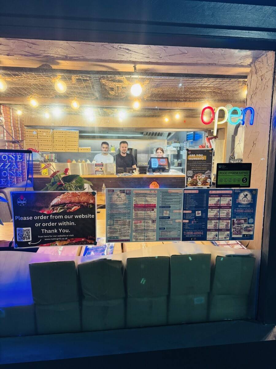 Burgers, pizzas, etc 