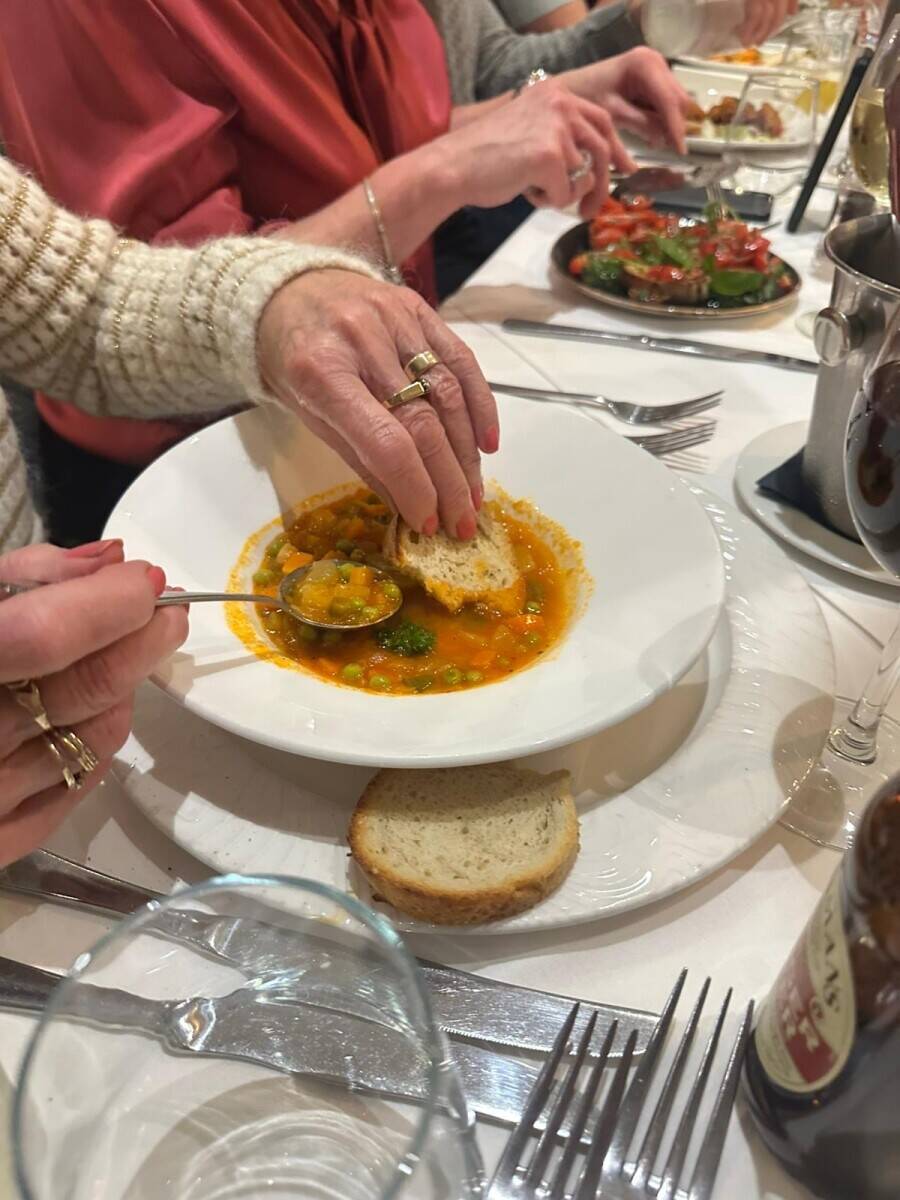 Italian restaurant Photo 1