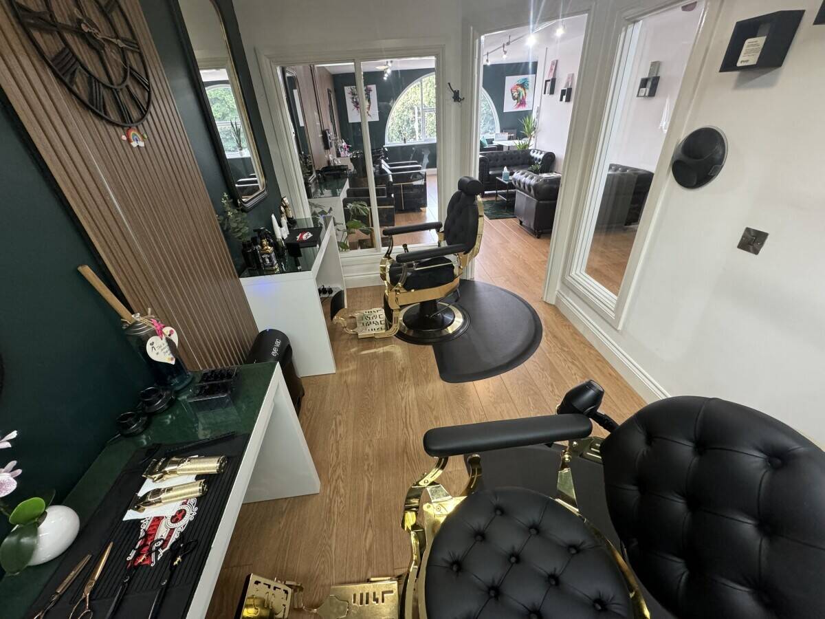 Barbershop & Hair salon for sale in Templepatrick  Photo 1