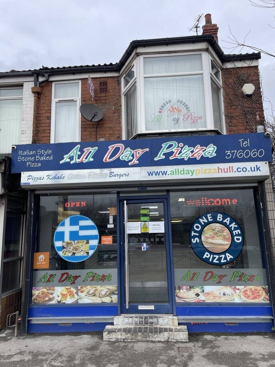 Pizza and kebab takeaway for sale in Hull Photo 1