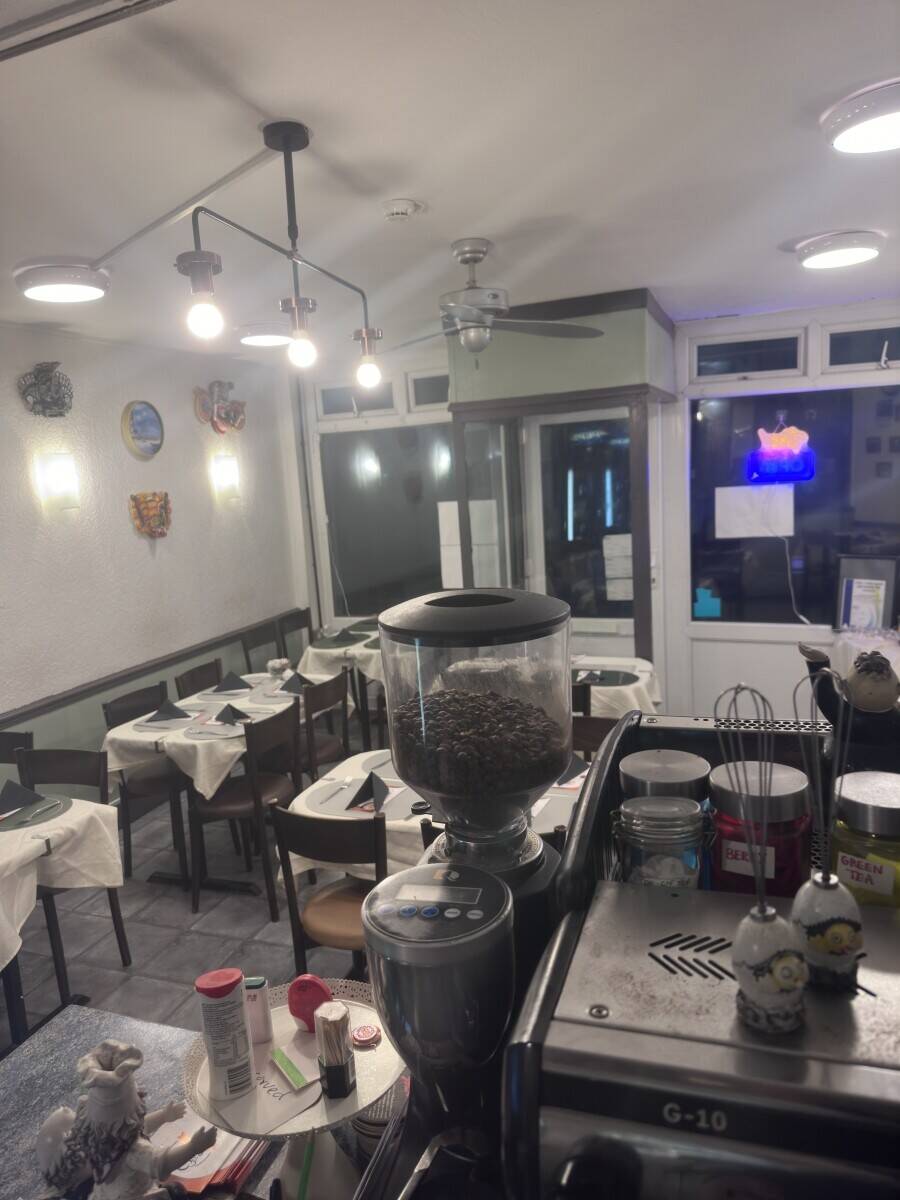 Cafe & restaurant Photo 1
