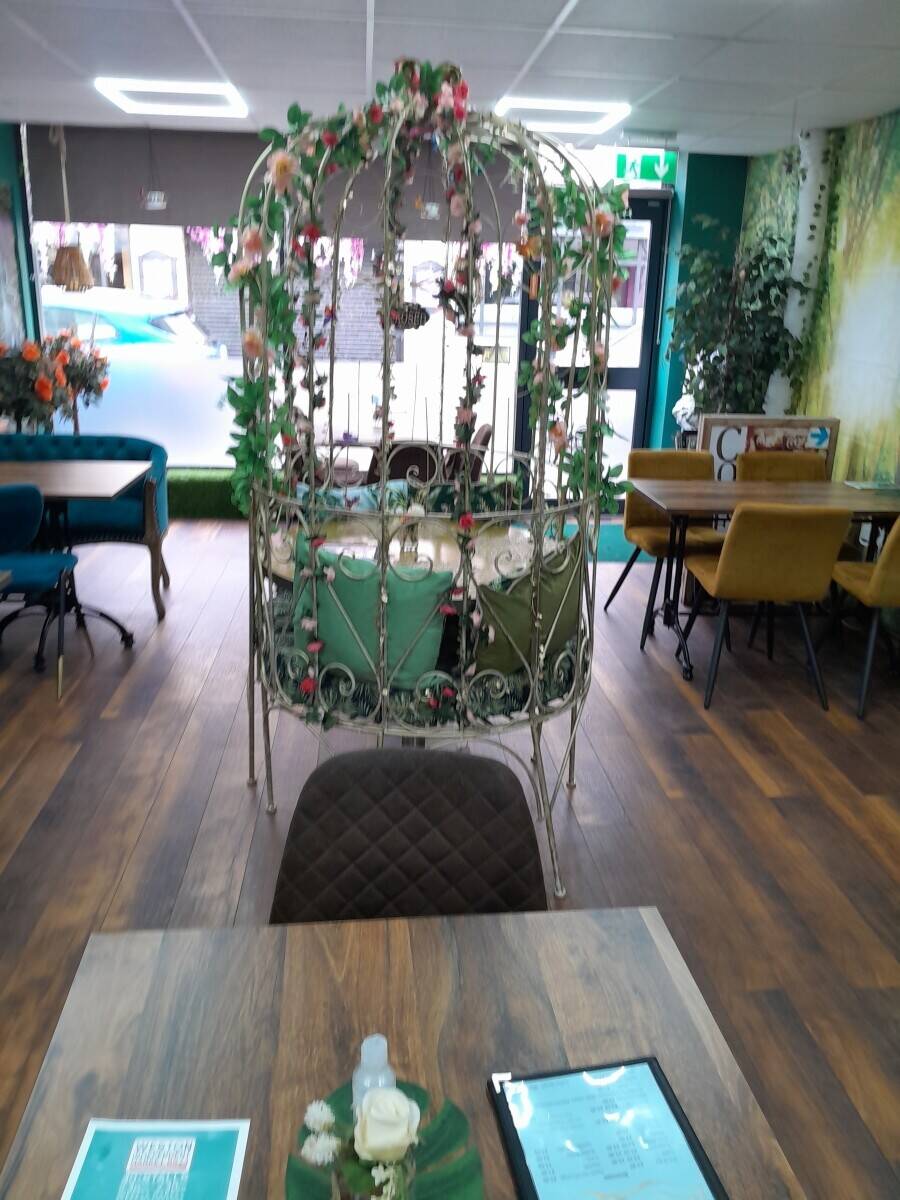 Cafe