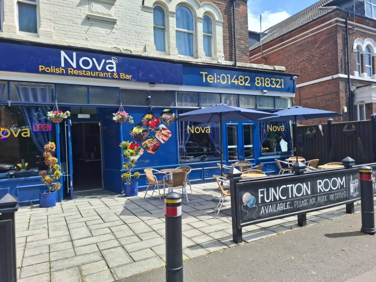 Exceptional Fully Licensed Restaurant & Bar Hospitality Venue For Sale