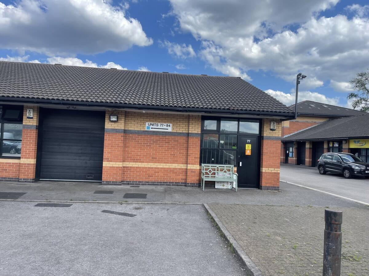 Excellent location dark kitchens for sale - VERY SPACIOUS