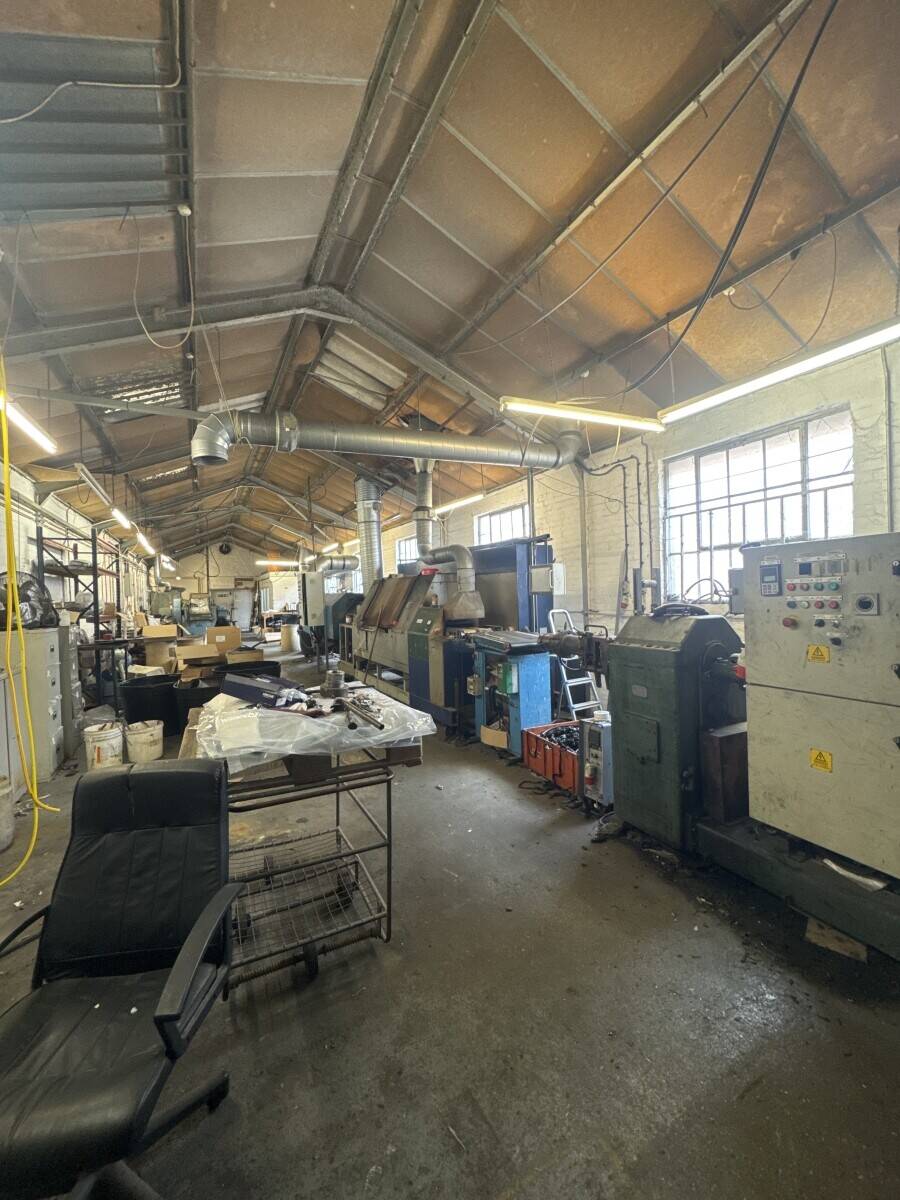 Rubber products manufacturing factory Photo 1