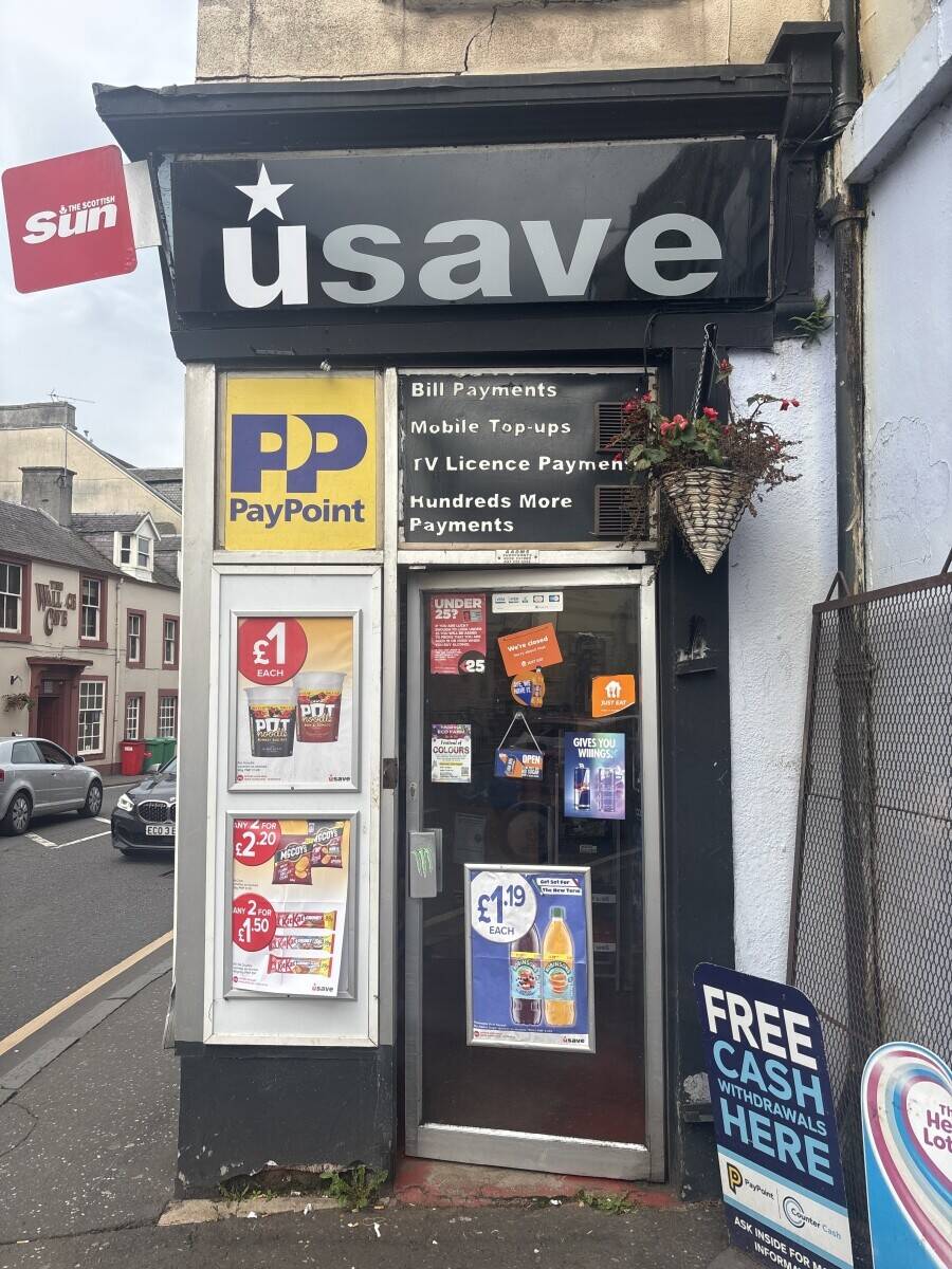 Off Licence for sale in Lanark South Lanarkshire. Photo 1