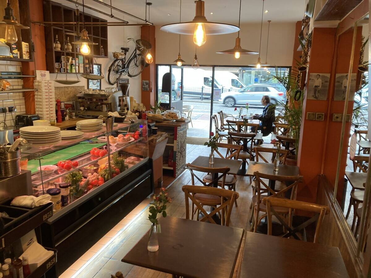 REDUCED PRICE !!Italian restaurant, cafe , bistro for sale Hampstead