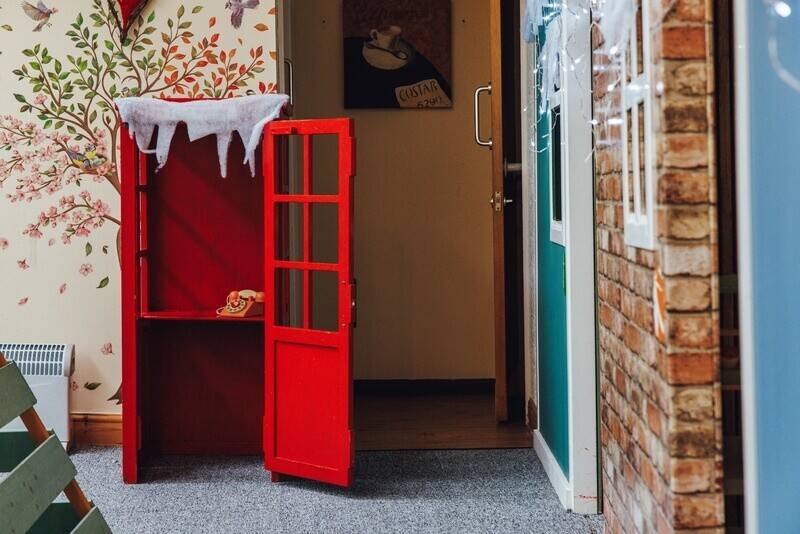 Family Cafe & Play Village