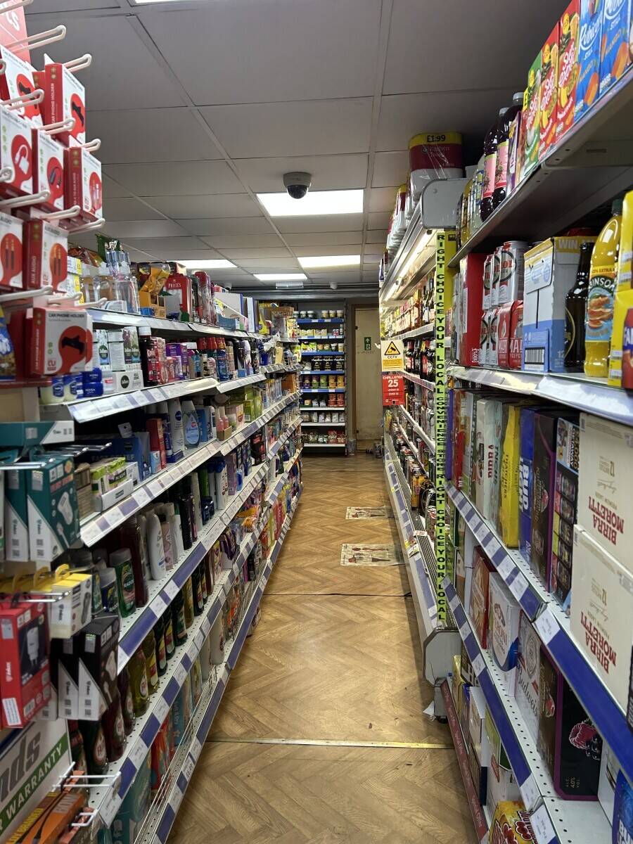 16 Years Established Off Licence In Doncaster Balby For Sale Photo 2
