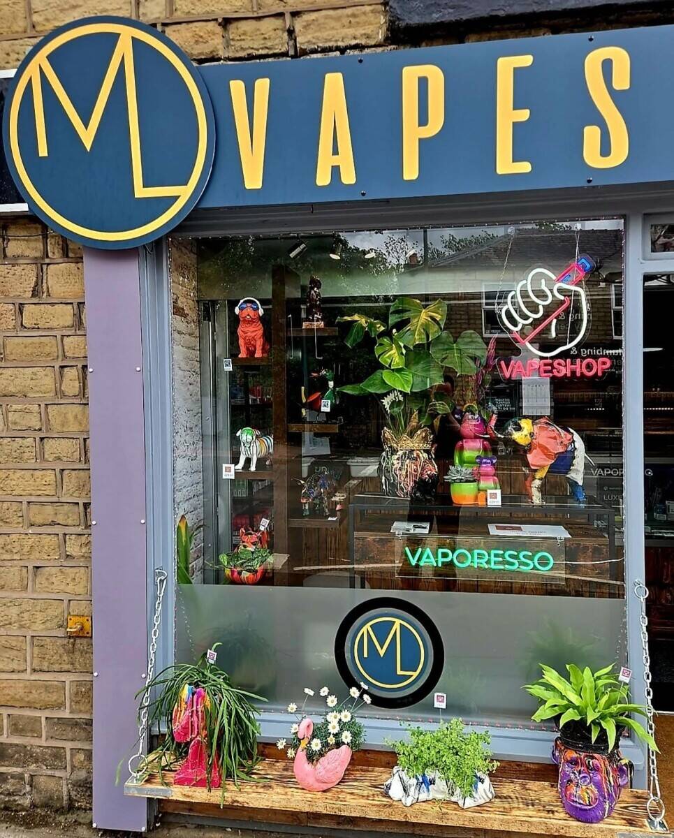 Vape shop for sale on main high street