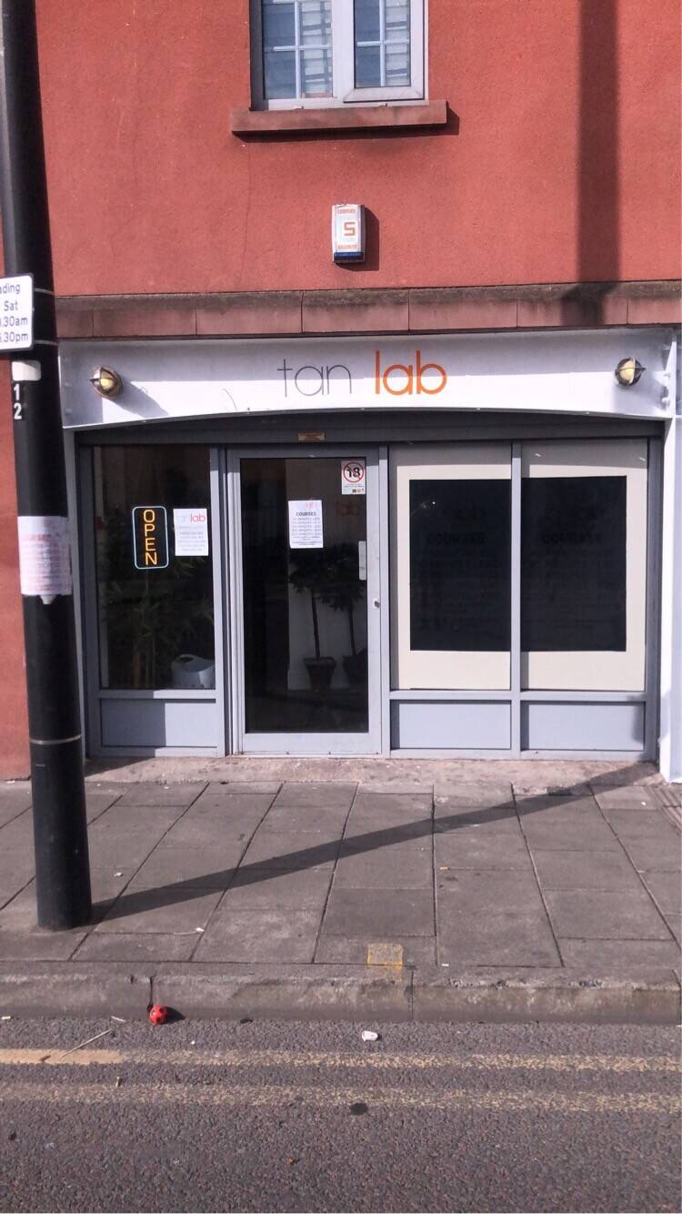 Sunbed Shop for Sale in St Helens 