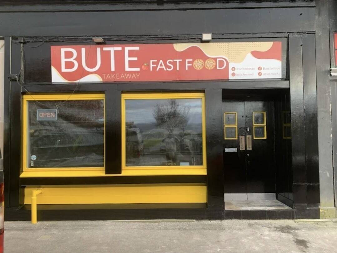Profitable Fast food shop for sale Newly Refurbished