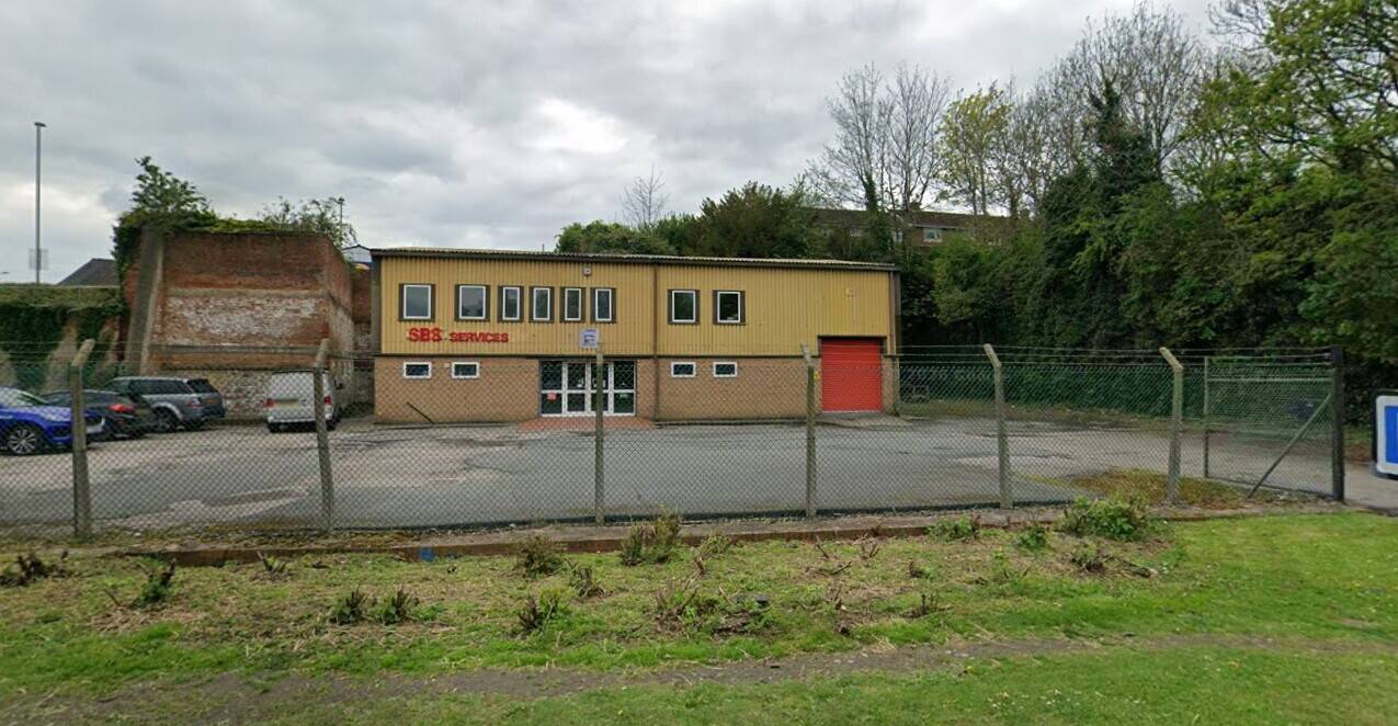 COMMERCIAL MOTOR FACTOR BUSINESS FOR SALE, WREXHAM, NORTH WALES COMMERCIAL MOTOR FACTOR BUSINESS FOR SALE, WREXHAM, NORTH WALES