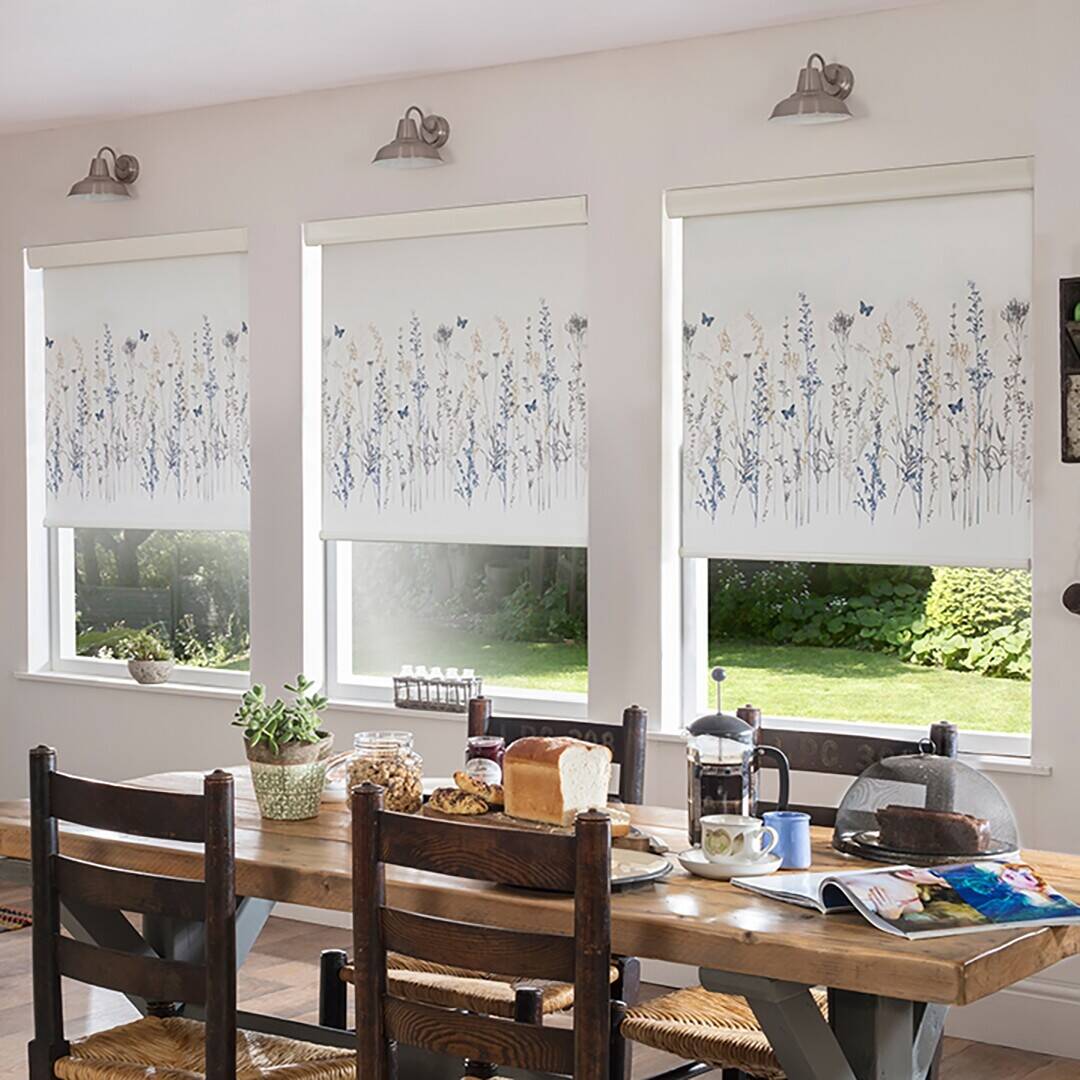 An Online Retail Business Supplying & Fitting Blinds throughout the East Midlands. Low overheads. Photo 1