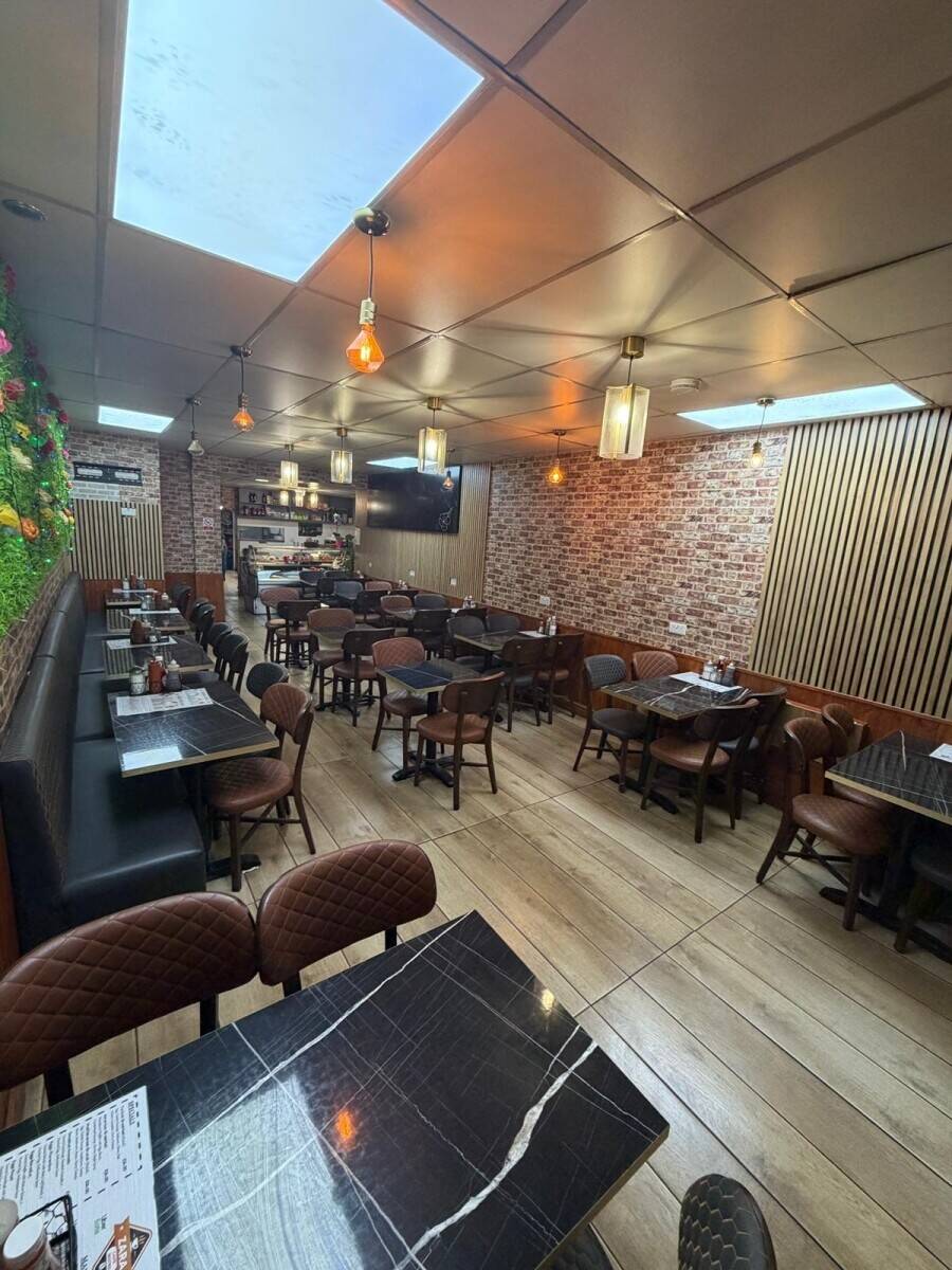Cafe Bistro for sale in Cricklewood Broadway