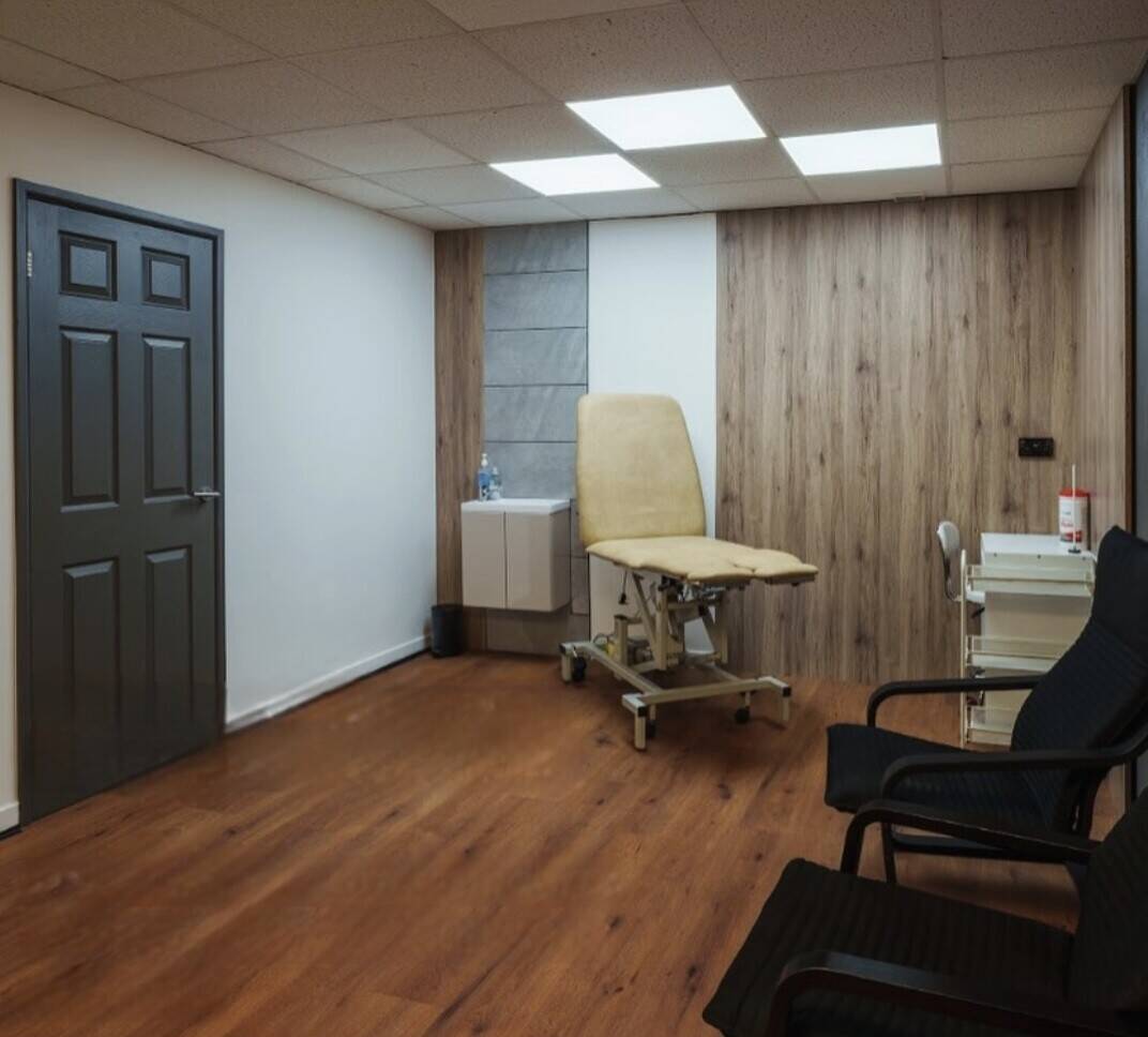 Wellbeing treatment centre for sale Photo 2