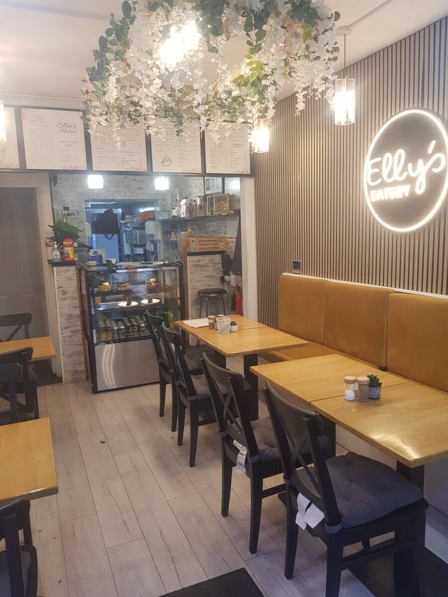 Coffee shop and Italian kitchen 