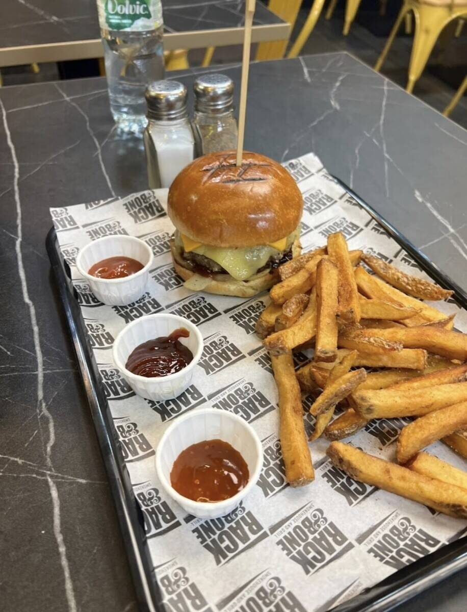 Popular Trendy Burger & Smokehouse for sale in Bedfordshire 