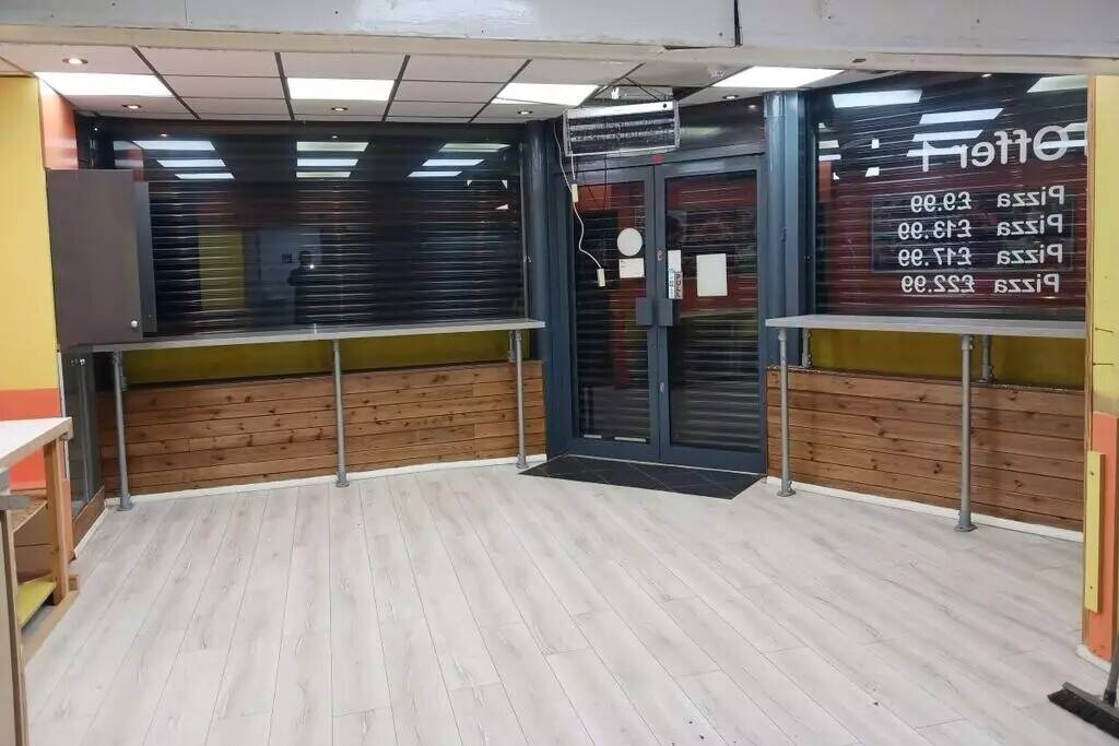 I have pizza shop closed for rent  Photo 1