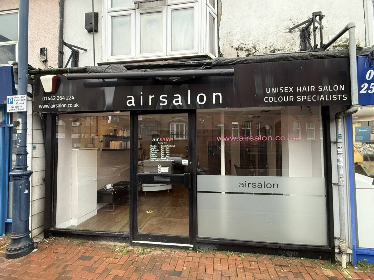 Hair Salon for Sale Apsley Hemel Hempstead Photo 1