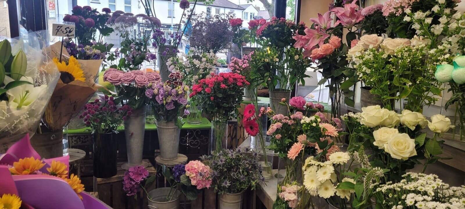 Florist and Fruit & Vegetable Greengrocers Well Established shop for sale Photo 1