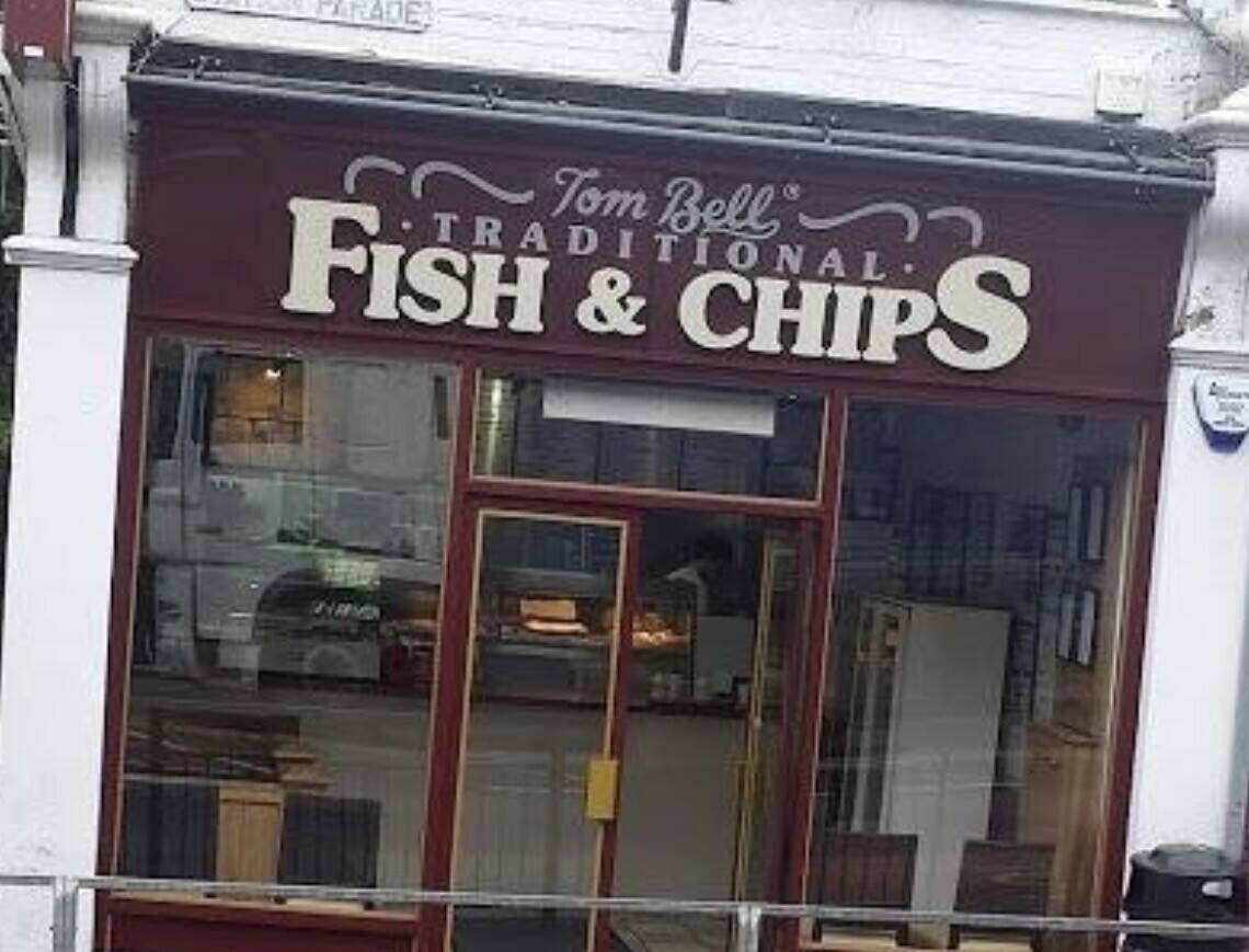Take away fish and chip shop Photo 2