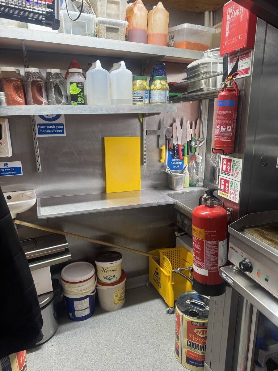 Modern Takeaway in one of Preston’s busiest and most sought-after locations