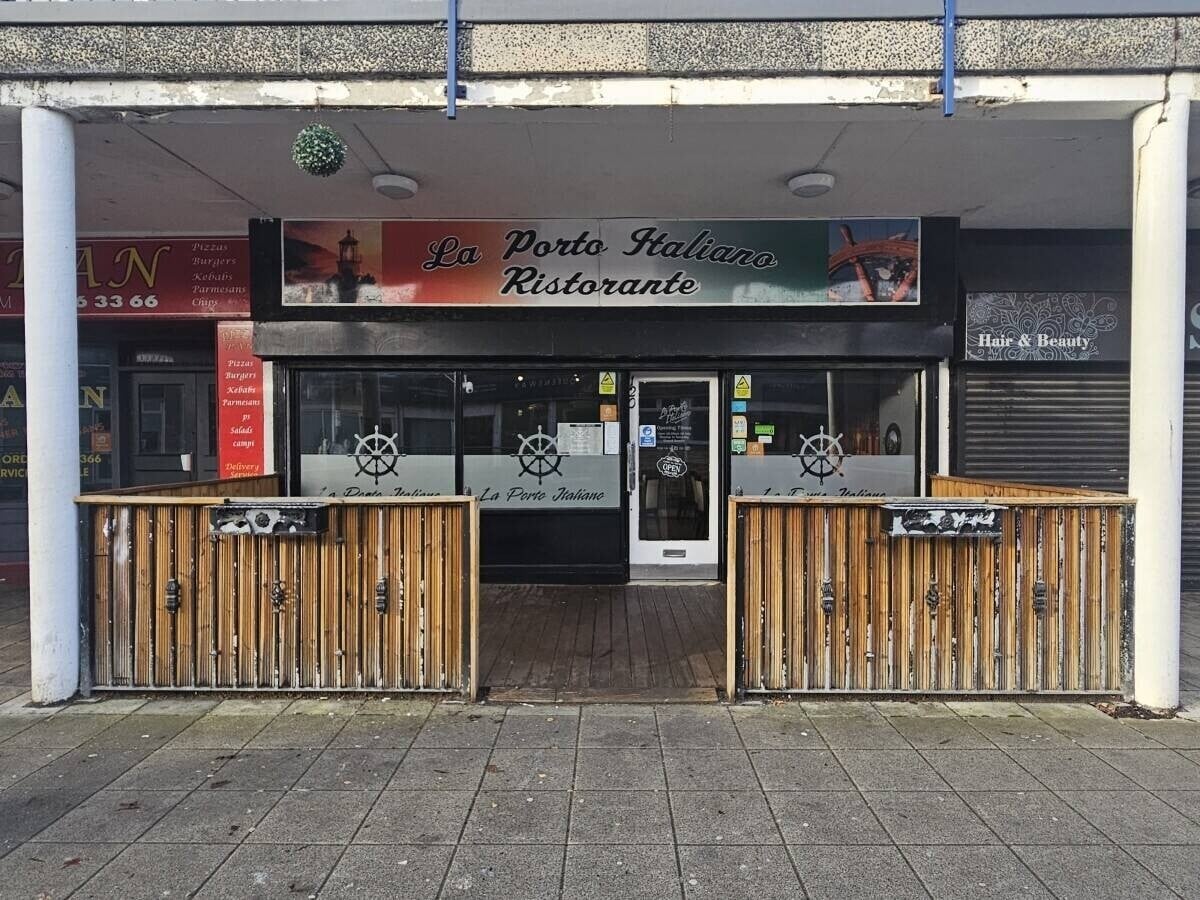 ITALIAN RESTAURANT LA PORTO BILLINGHAM Photo 1