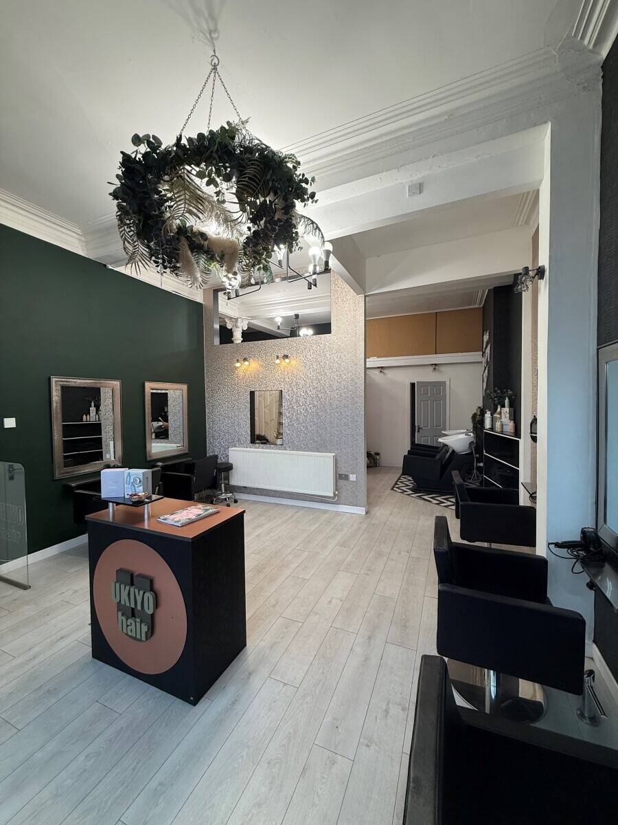 Beauty Salon Opportunity- Prime Location and Modern setup 